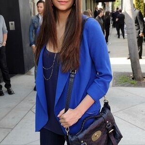 Aritzia Crepe Blazer Blue Sz 2